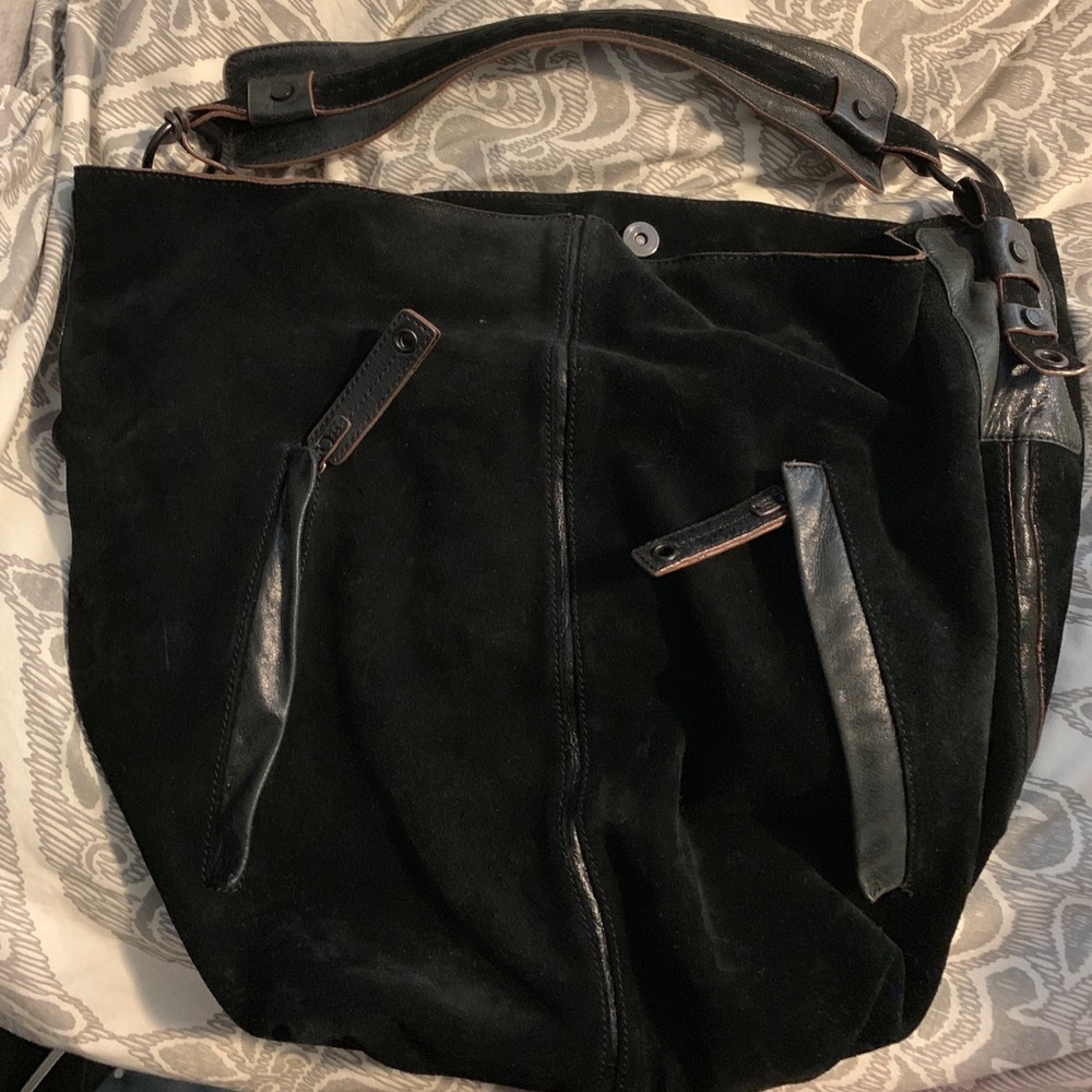 Bcbgmaxarzria shoulder bag